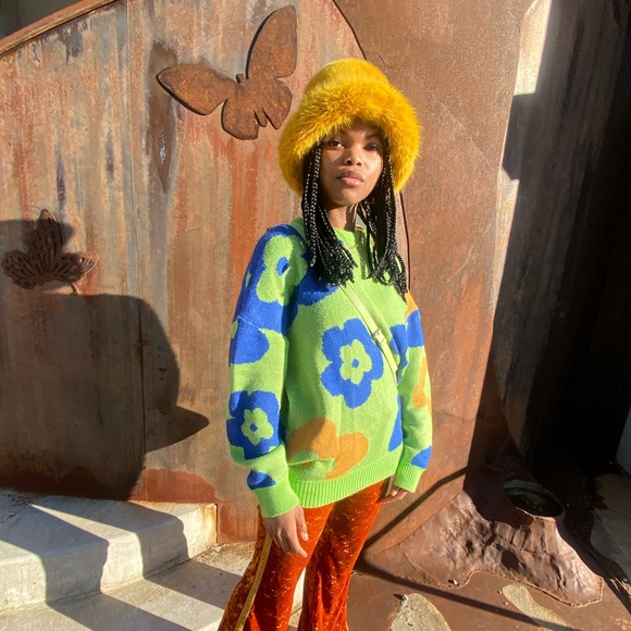 SHEIN Green, Blue and Orange Sweater, Size 8/10 - Picture 2 of 2